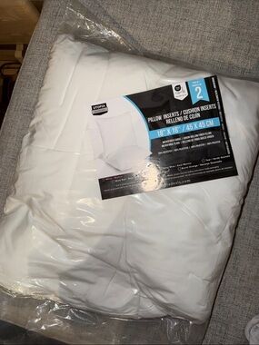 Utopia 18x18 pillow insert NEW